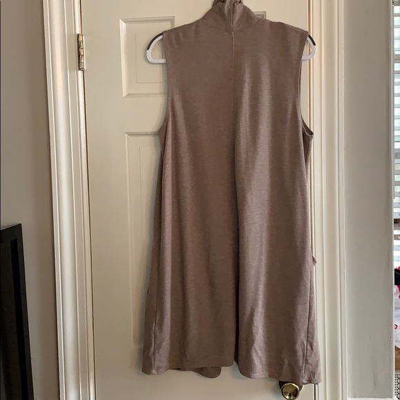 Max Studio Cardigan. XL - Picture 4 of 4